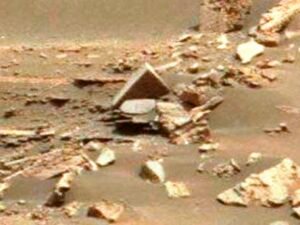 piramide-em-Marte-SOL-1448-MASTCAM